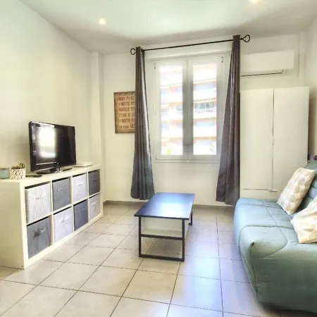 Apartamento Studio Juan Les Pins, 1 Piece, 2 Personnes - Fr-1-729-25